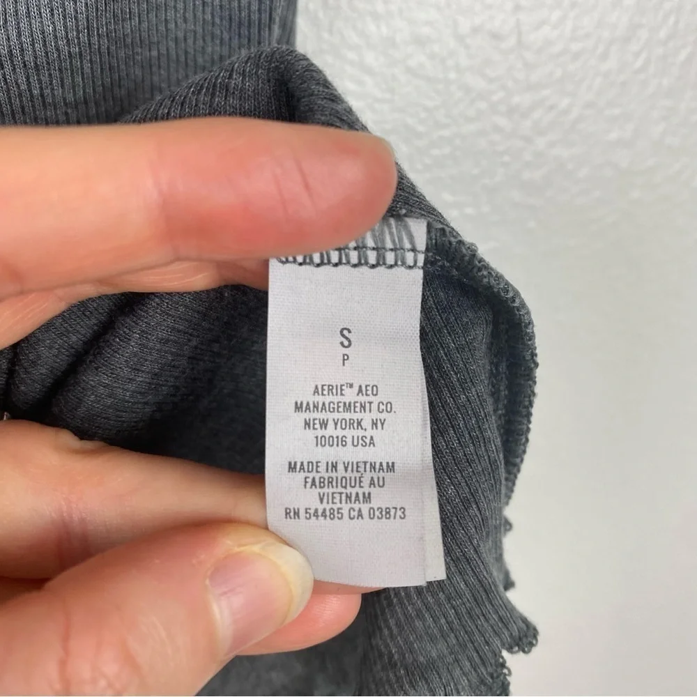 Aerie Offline Ribbed Henley Racerback Buttons Tank Top Gray Size S NWT - Picture 6 of 6